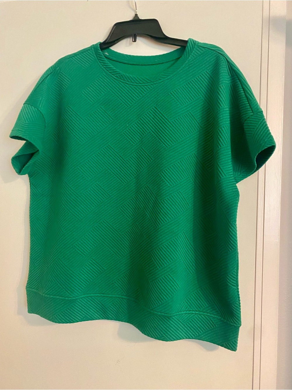 Amazon Green Textured Short Sleeve Women's Tee